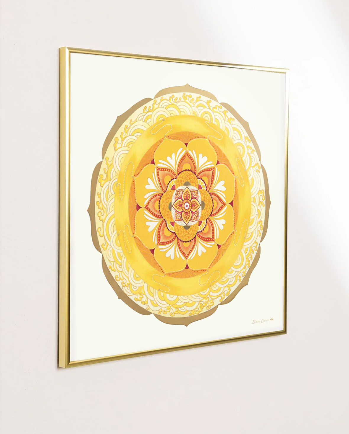 Mandala Golden Wave enmarcado marco laton