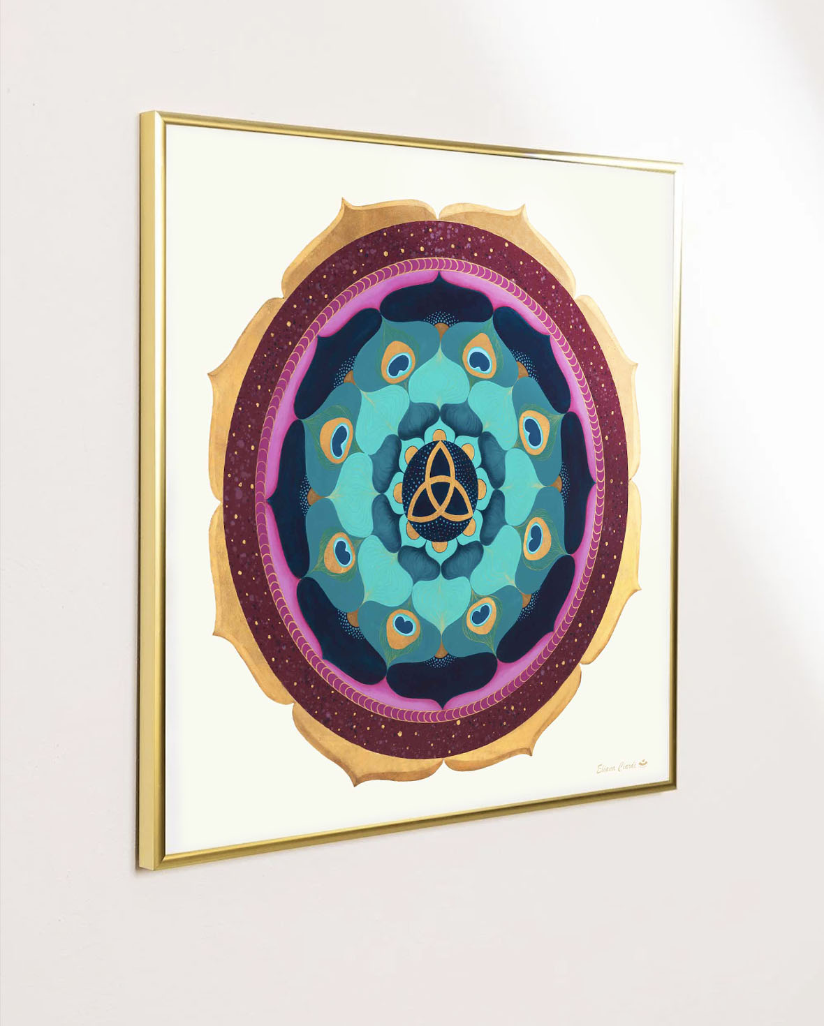 Mandala Gold Triquel enmarcado laton dorado